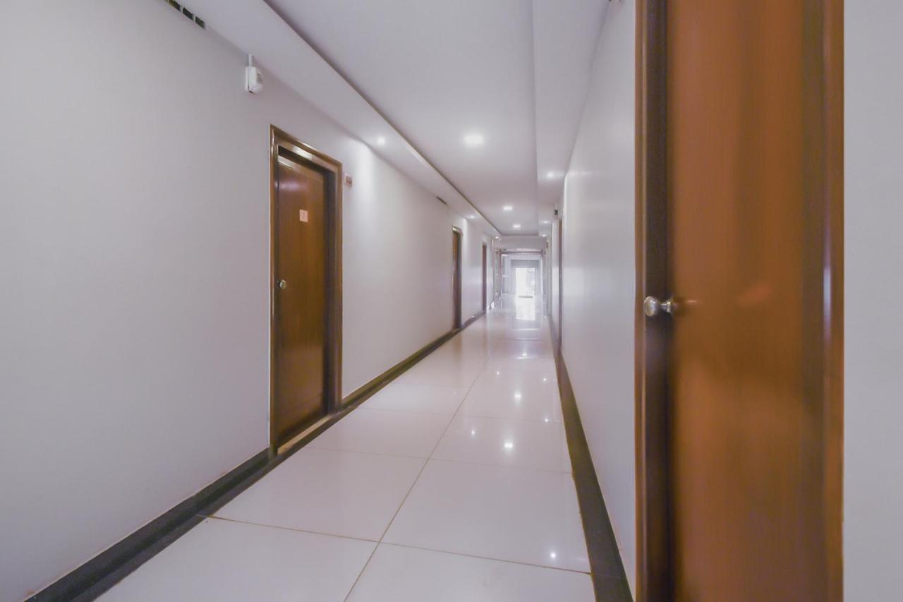 Kaveri Hotel Bed & Breakfast Mysore Esterno foto