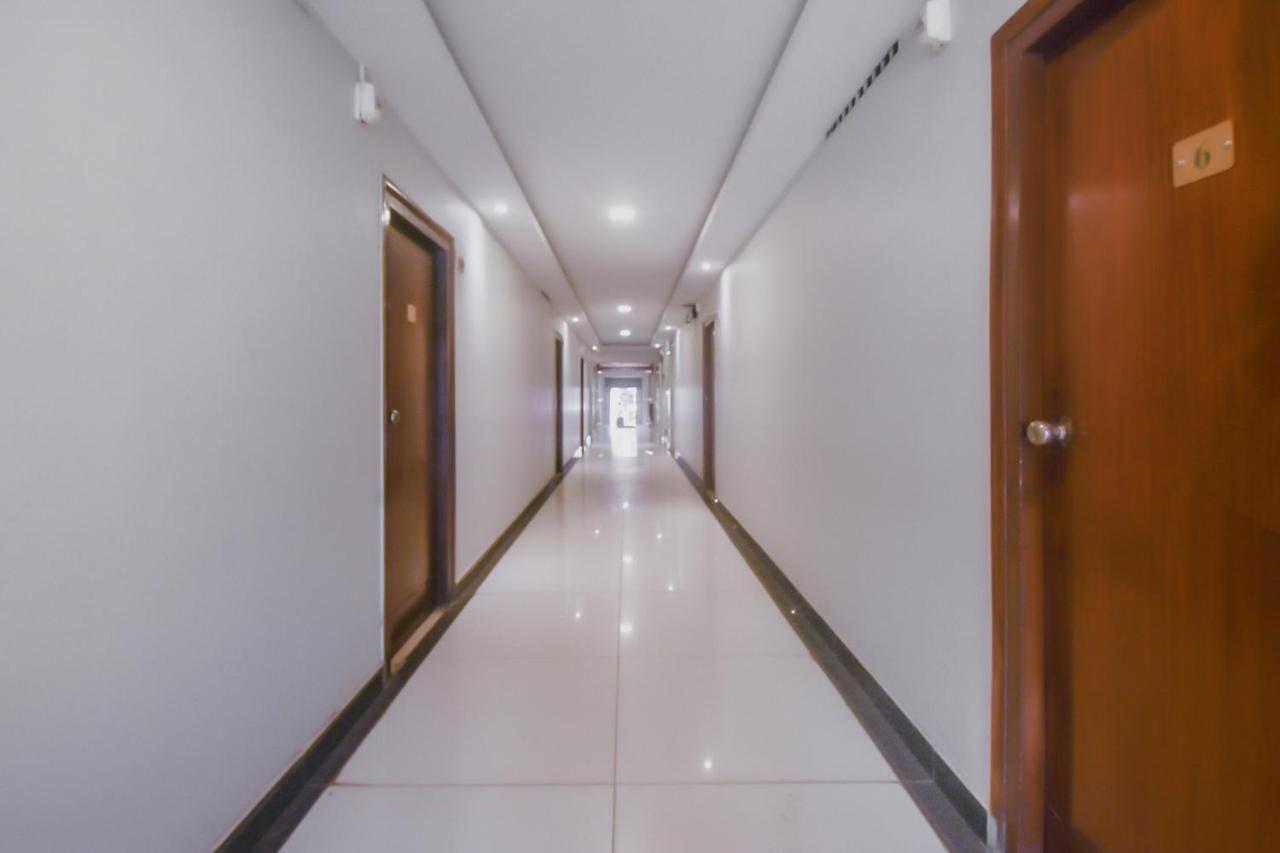 Kaveri Hotel Bed & Breakfast Mysore Esterno foto