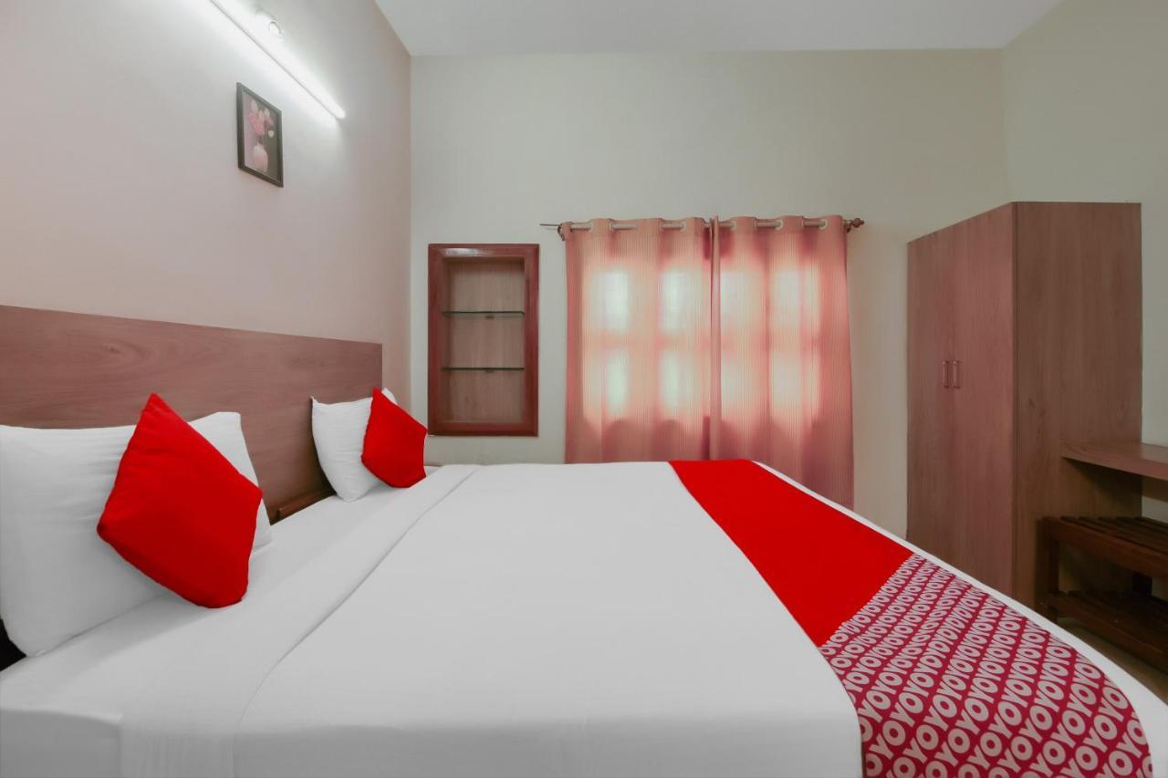 Kaveri Hotel Bed & Breakfast Mysore Esterno foto